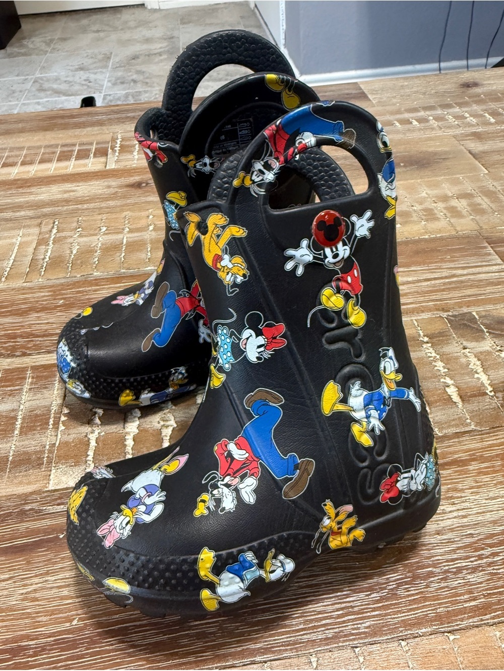 Mickey Mouse CROC Toddler Rain Boots size 6